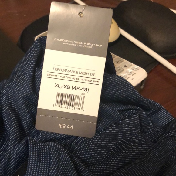 Russell athletic Men’s shirt - Picture 15 of 15